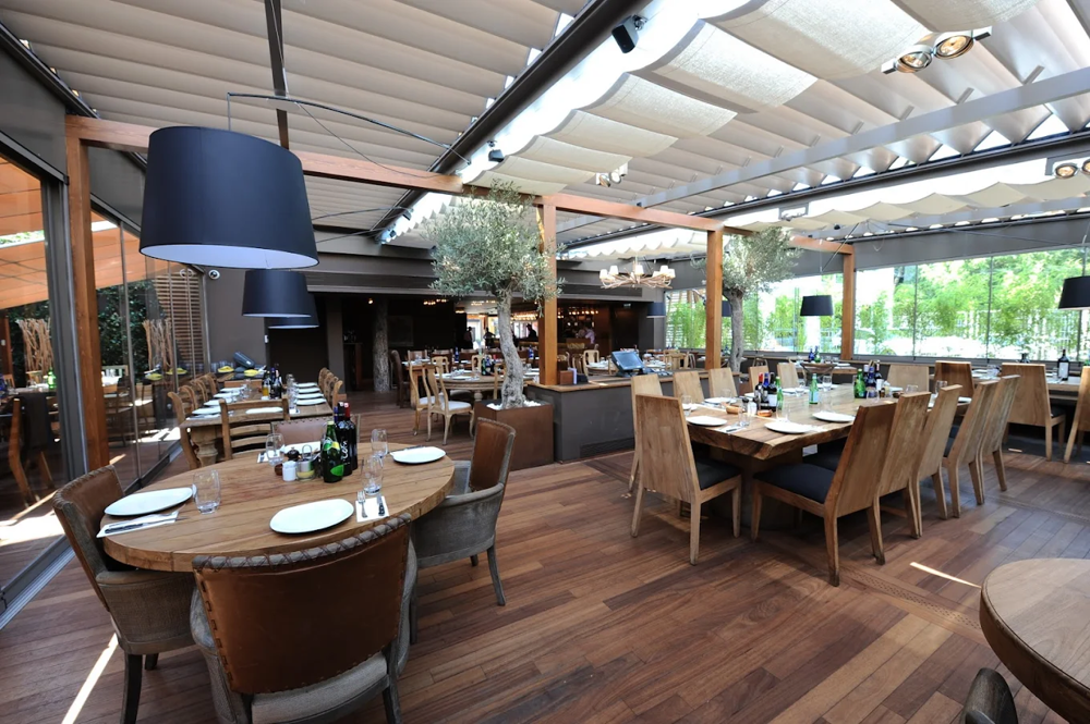 1. Nusr-Et Steakhouse